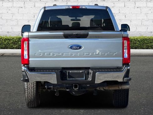 Used 2024 Ford F250 XLT image 5