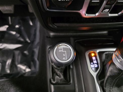 Certified 2020 Jeep Wrangler Unlimited Sport image 25