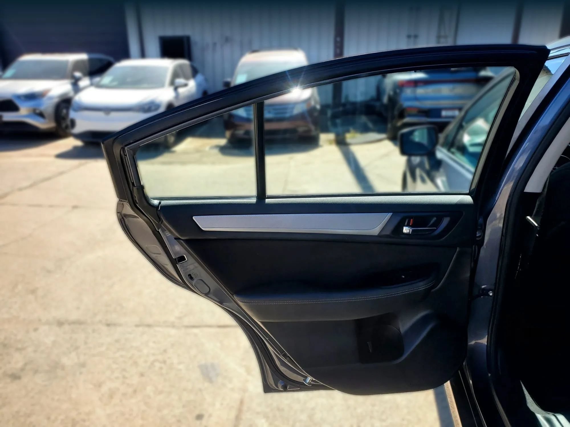 Used 2016 Subaru Legacy 2.5i Premium AWD/4WD image 21