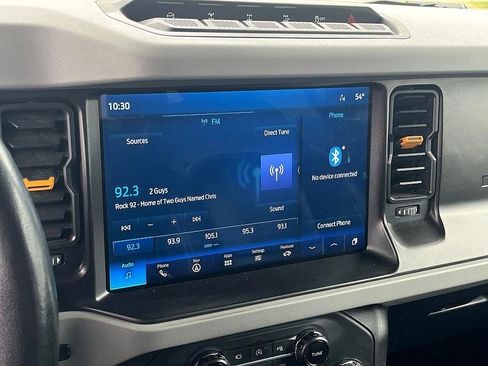 Used 2021 Ford Bronco Badlands image 20