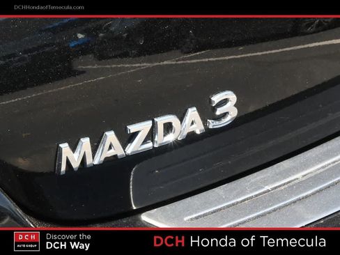 Used 2023 MAZDA MAZDA3 s FWD image 7
