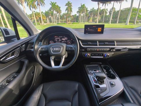 Used 2019 Audi Q7 3.0T Prestige AWD/4WD image 27