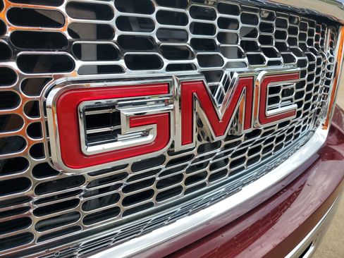 Used 2013 GMC Sierra 1500 SLE w/ Power Tech Package AWD/4WD image 34