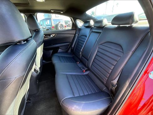 Used 2023 Kia Forte GT-Line w/ GT-Line Premium Package image 19