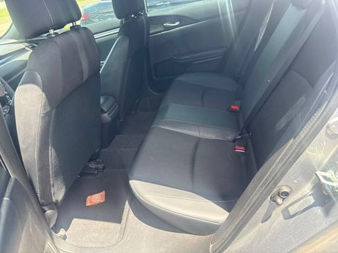 Used 2020 Honda Civic Sport image 6