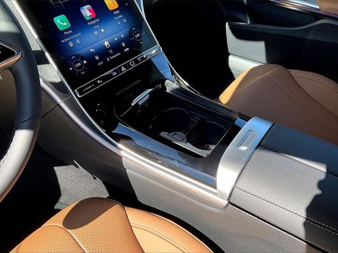 New 2026 Mercedes-Benz CLE 300 4MATIC Coupe image 7