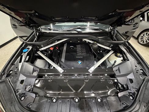 Used 2020 BMW X5 xDrive40i w/ M Sport Package image 57