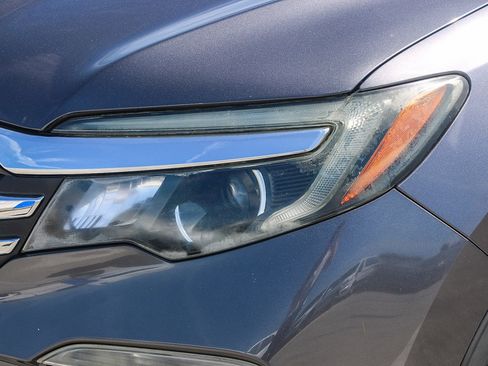 Used 2017 Honda Pilot EX-L image 7