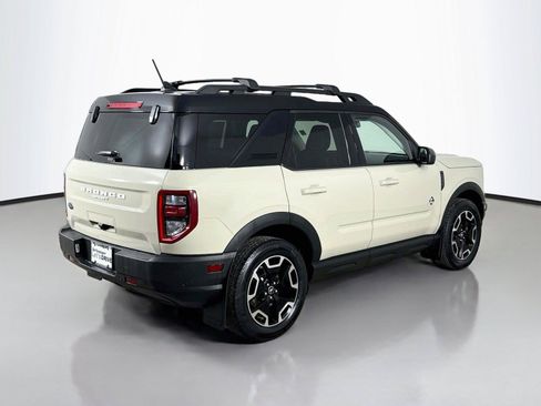 Used 2024 Ford Bronco Sport Outer Banks w/ Tech Package AWD/4WD image 9