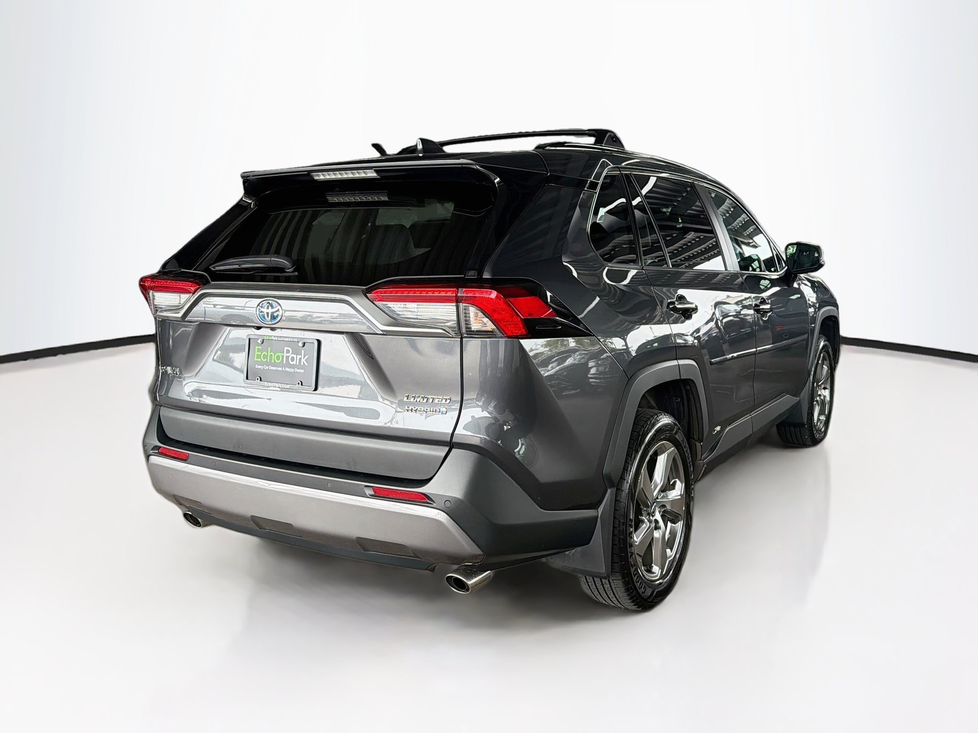 Used 2020 Toyota RAV4 Limited AWD/4WD image 9