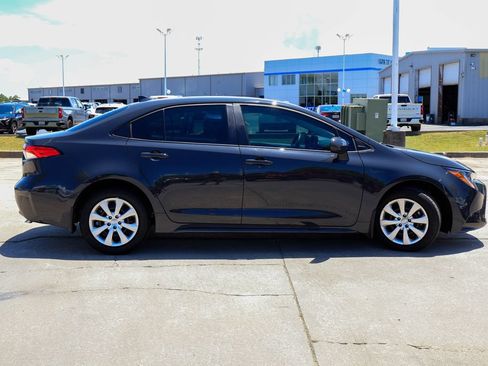 Used 2026 Toyota Corolla LE FWD image 22