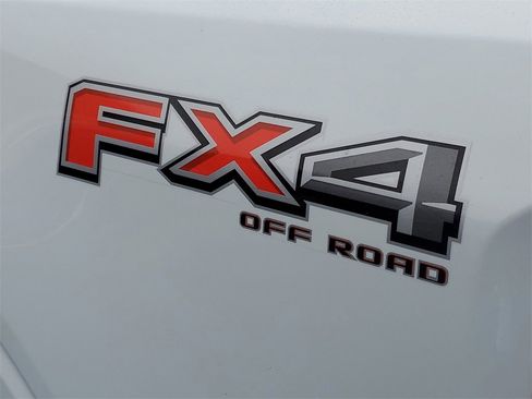 New 2025 Ford Maverick XLT w/ XLT Luxury Package image 33