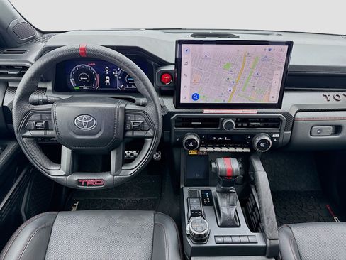 Used 2024 Toyota Tacoma TRD Pro AWD/4WD image 15