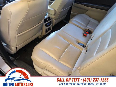 Used 2020 Honda Pilot Touring image 10