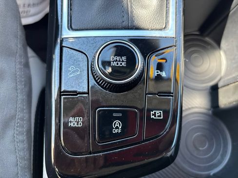 Used 2023 Kia Sportage EX FWD image 30