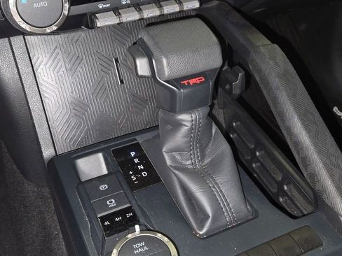 Used 2025 Toyota Tacoma TRD Sport AWD/4WD image 19