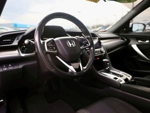 Used 2020 Honda Civic EX image 9
