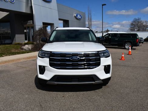 New 2026 Ford Explorer Active image 10