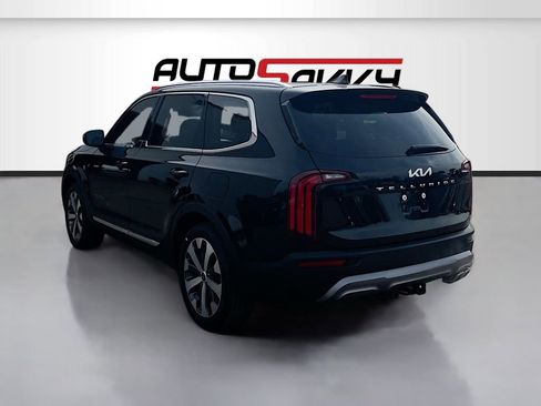 Used 2022 Kia Telluride EX w/ EX Premium Package image 5