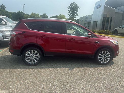Used 2017 Ford Escape Titanium AWD/4WD image 3