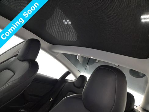 Used 2018 Tesla Model 3 Long Range image 9