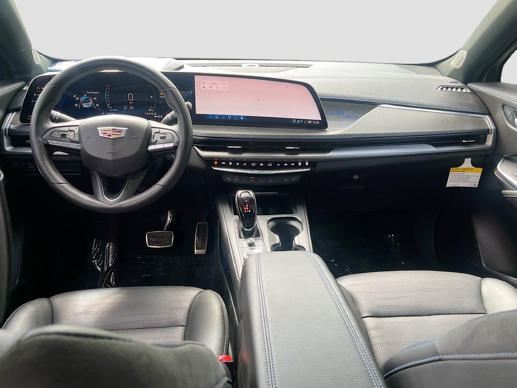 Used 2025 Cadillac XT4 Sport AWD/4WD image 23