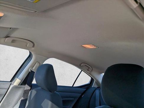 Used 2024 Nissan Versa S image 18