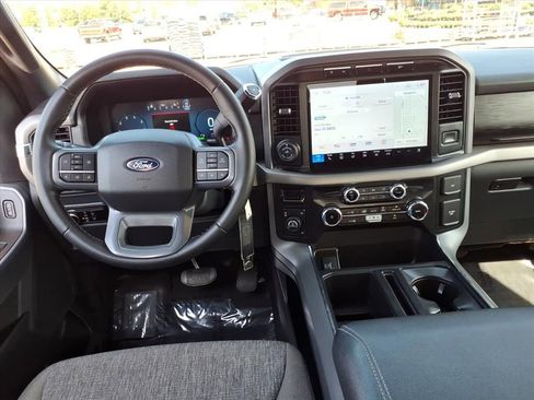 Used 2024 Ford F150 XLT w/ Mobile Office Package image 19