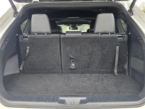 Used 2024 Toyota Highlander XSE image 14
