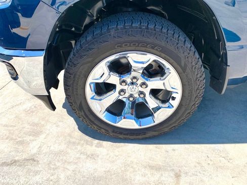 Used 2022 RAM 1500 Big Horn AWD/4WD image 11