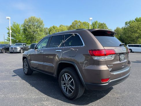 Used 2020 Jeep Grand Cherokee Limited AWD/4WD image 5