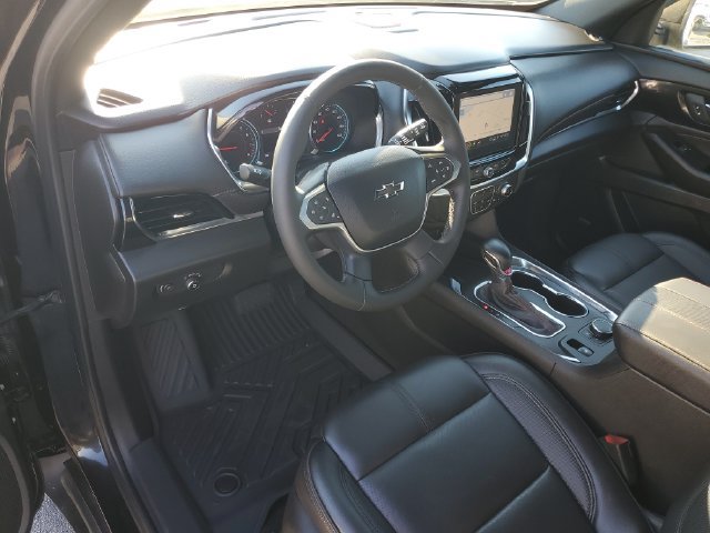 Used 2023 Chevrolet Traverse RS AWD/4WD image 22