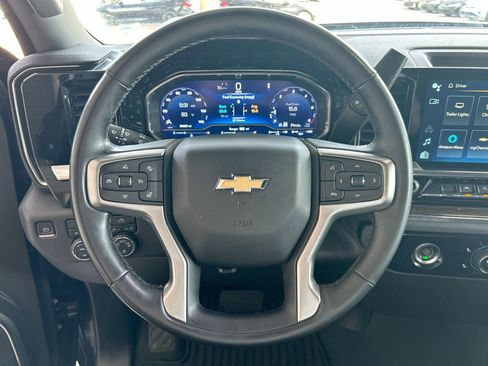 Used 2023 Chevrolet Silverado 1500 LT image 15