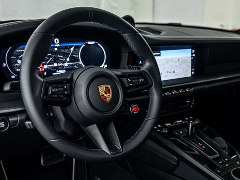 Certified 2026 Porsche 911 Carrera GTS image 18