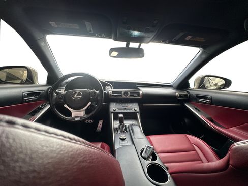 Used 2016 Lexus IS 300 AWD image 12