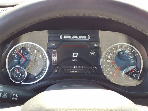 Used 2025 RAM 1500 Laramie AWD/4WD image 30
