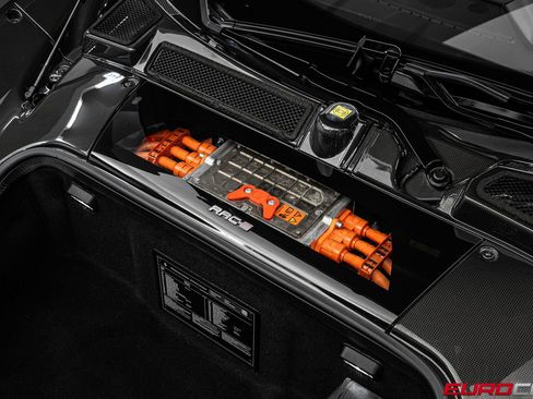 Used 2021 Ferrari SF90 Stradale AWD/4WD image 11