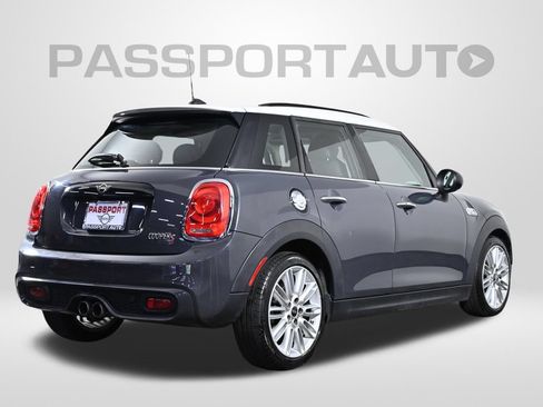 Used 2019 MINI Cooper S FWD image 7