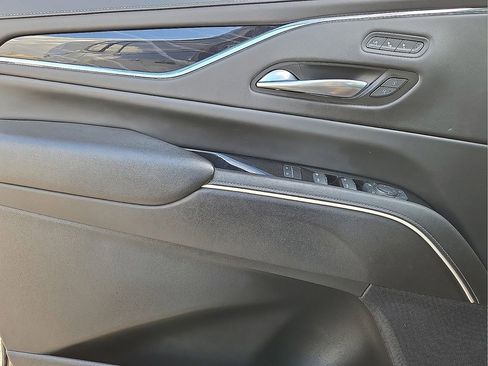 Used 2024 Cadillac Escalade V w/ Heavy-Duty Trailer Package image 21