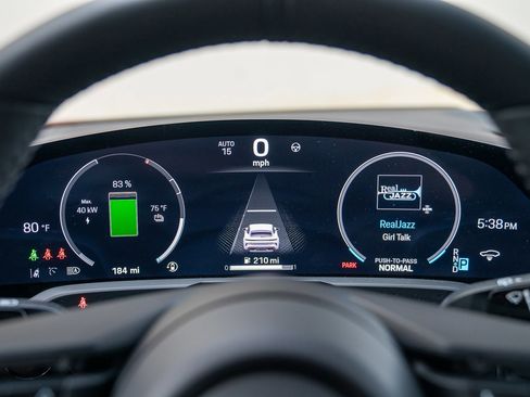 Used 2025 Porsche Taycan 4S image 13