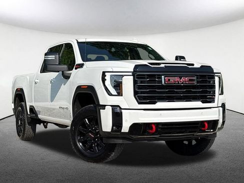 Certified 2025 GMC Sierra 2500 AT4 AWD/4WD image 2