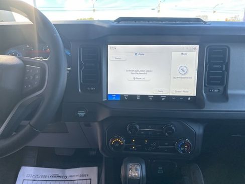 New 2025 Ford Bronco Badlands image 22