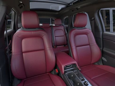 New 2025 Lincoln Corsair Reserve w/ Equipment Group 202A image 10