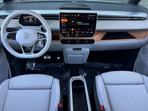 New 2025 Volkswagen ID. Buzz 1st Edition image 12