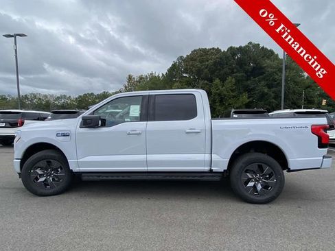 New 2025 Ford F150 Lightning Flash AWD/4WD image 6
