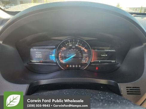 Used 2018 Ford Explorer XLT w/ Equipment Group 202A AWD/4WD image 2