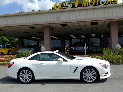 Used 2014 Mercedes-Benz SL 550 image 2