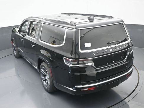 Used 2024 Jeep Grand Wagoneer L 4WD image 65