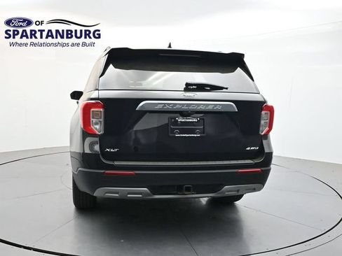 Used 2023 Ford Explorer XLT w/ Equipment Group 202A AWD/4WD image 6