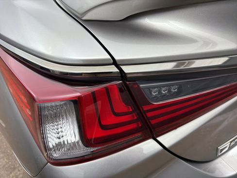 Used 2019 Lexus ES 350 F Sport w/ Accessory Package 2 image 23